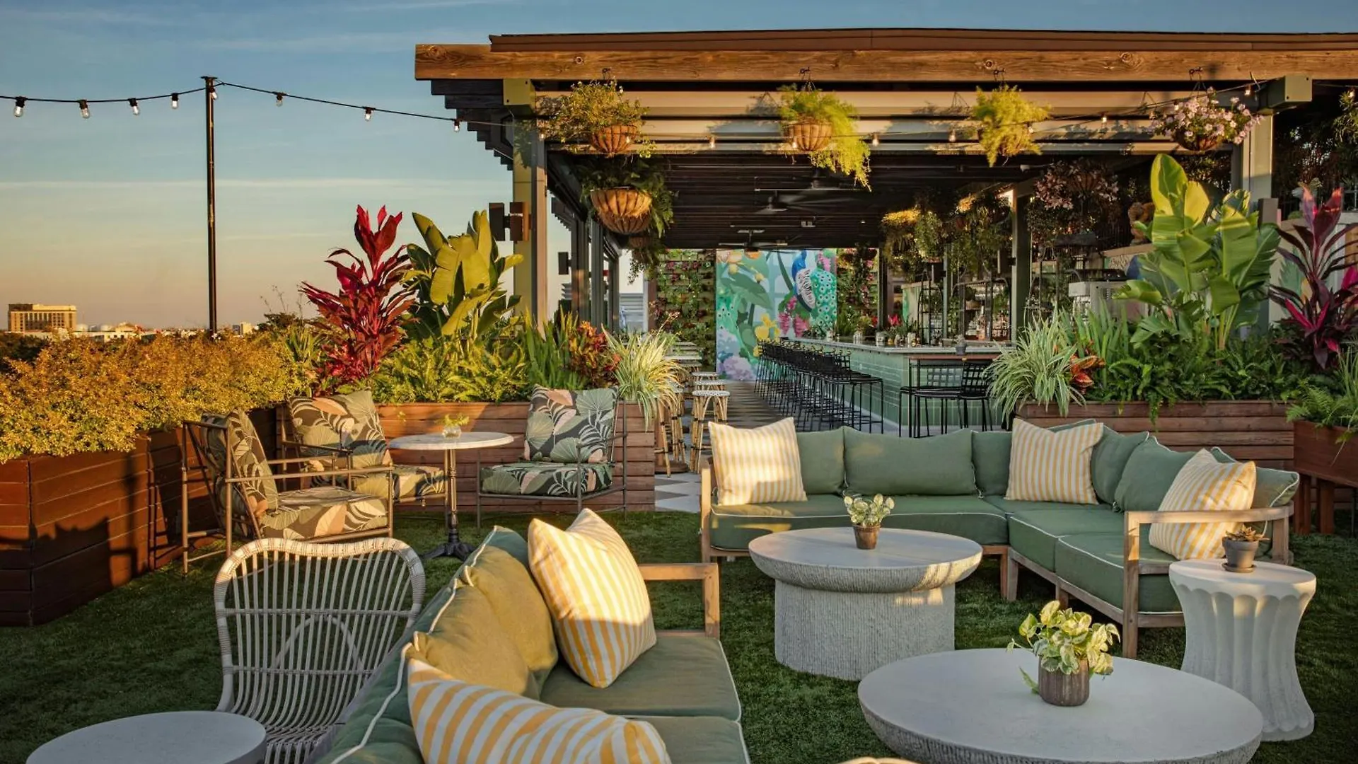 Perry Lane Hotel, A Luxury Collection Hotel, Savannah